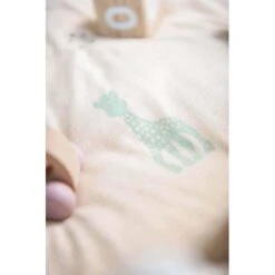 Tapis D'éveil Sophie La Girafe - Play And Go 35 Tapis D'éveil Sophie La Girafe - Play And Go -Djeco Magasin tapis d eveil sophie la girafe play and go 15